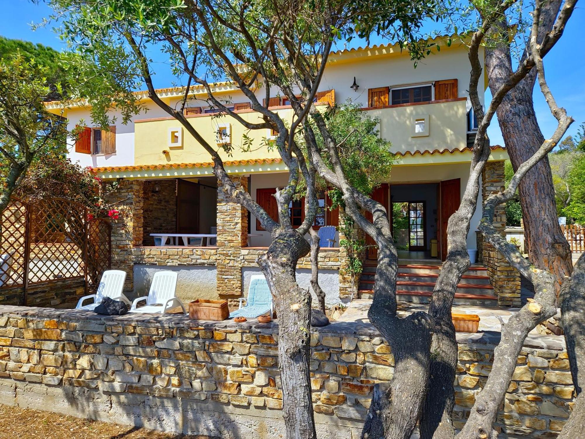 Villa Papiyon - Accesso Privato Alla Spiaggia Cala Liberotto Exteriör bild