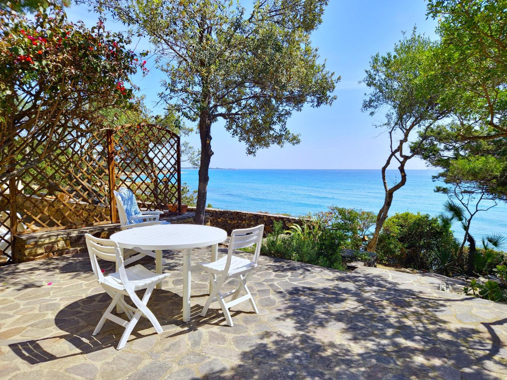 Villa Papiyon - Accesso Privato Alla Spiaggia Cala Liberotto Exteriör bild
