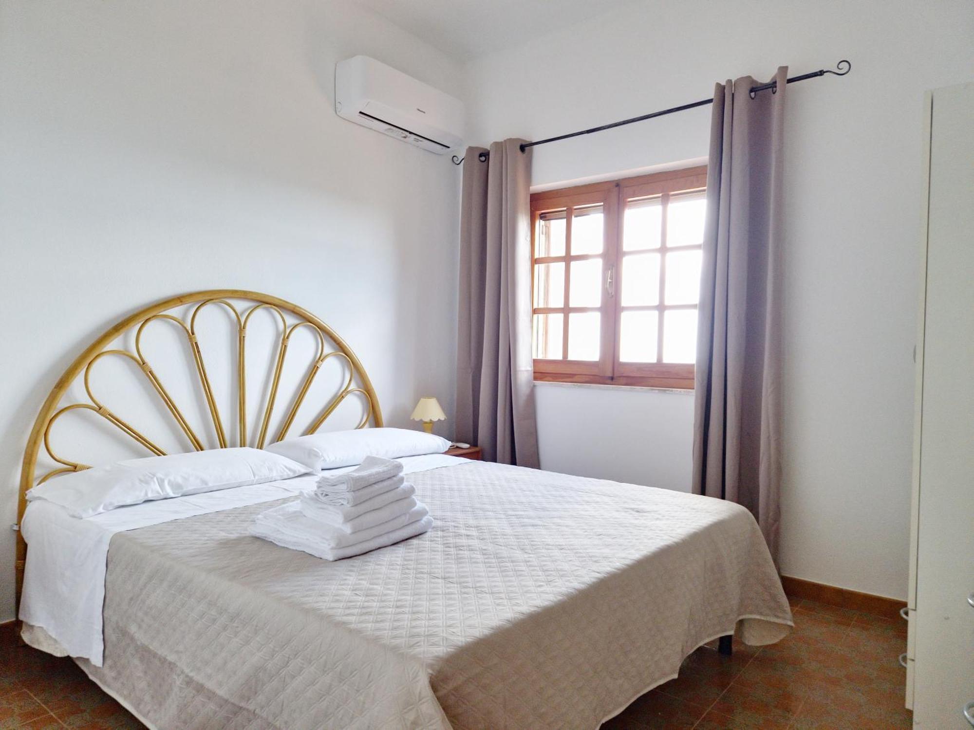 Villa Papiyon - Accesso Privato Alla Spiaggia Cala Liberotto Exteriör bild