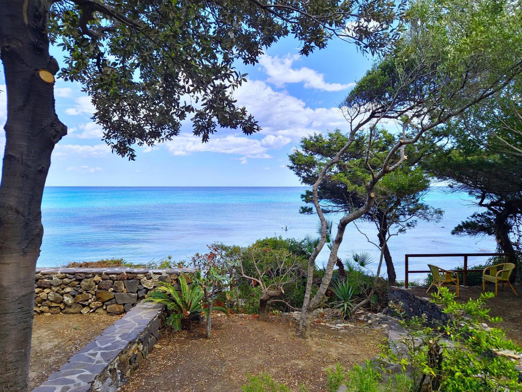 Villa Papiyon - Accesso Privato Alla Spiaggia Cala Liberotto Exteriör bild